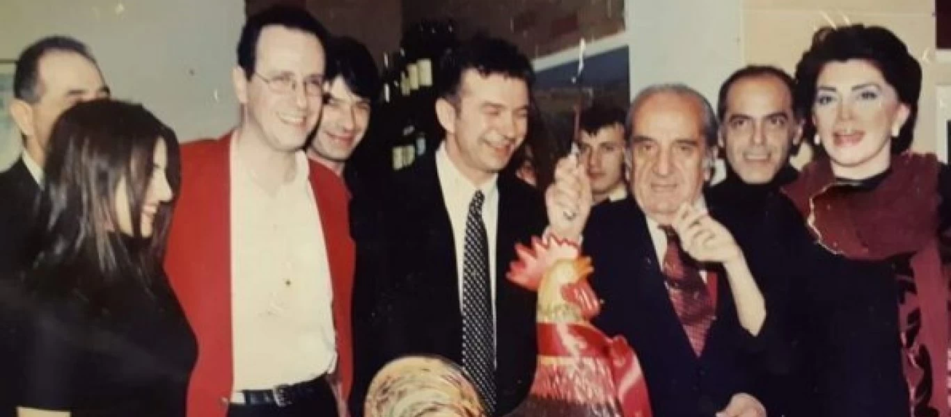 «Τέλος εποχής»: Κατεδαφίστηκε ένα από τα πιο θρυλικά στέκια της Αθήνας (βίντεο-φωτο)